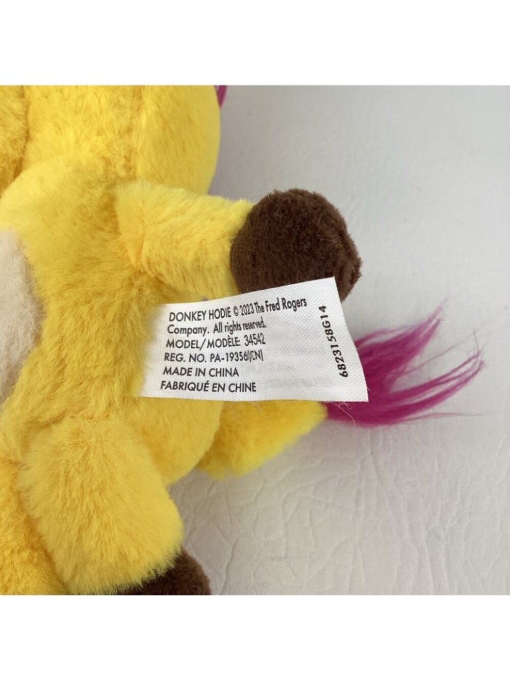 Jada Toys Yellow Donkey Hodie 10" Plush Stuffed Animal 2023 Fred Rogers PBS - Picture 7 of 7